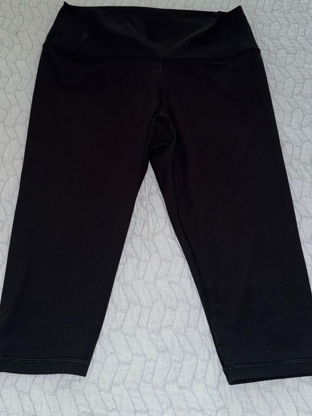 Athleta Black Ribbed, Cropped Leggings